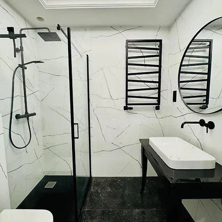 Marina - Angielska Grobla *