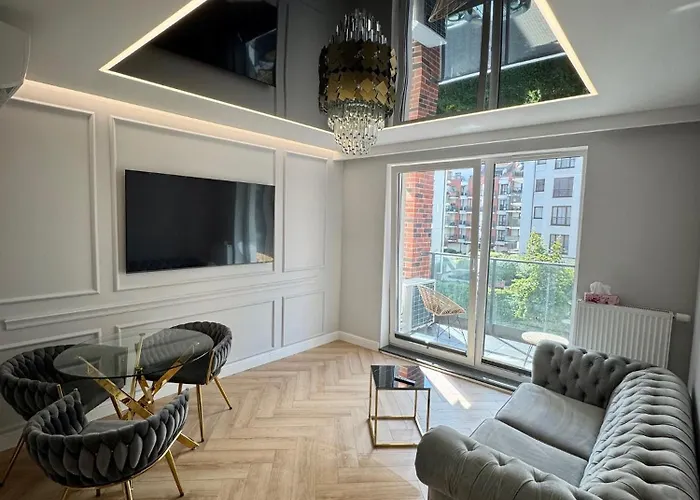 Marina - Angielska Grobla *